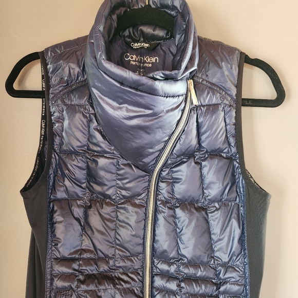 Womens Calvin Klein Performance Premium Down Puffer Vest Small Blue/Purple - Picture 10 of 15